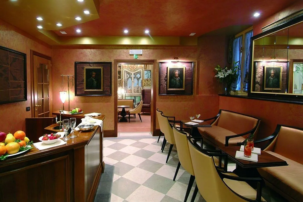 Venice Roulette Hotel 4