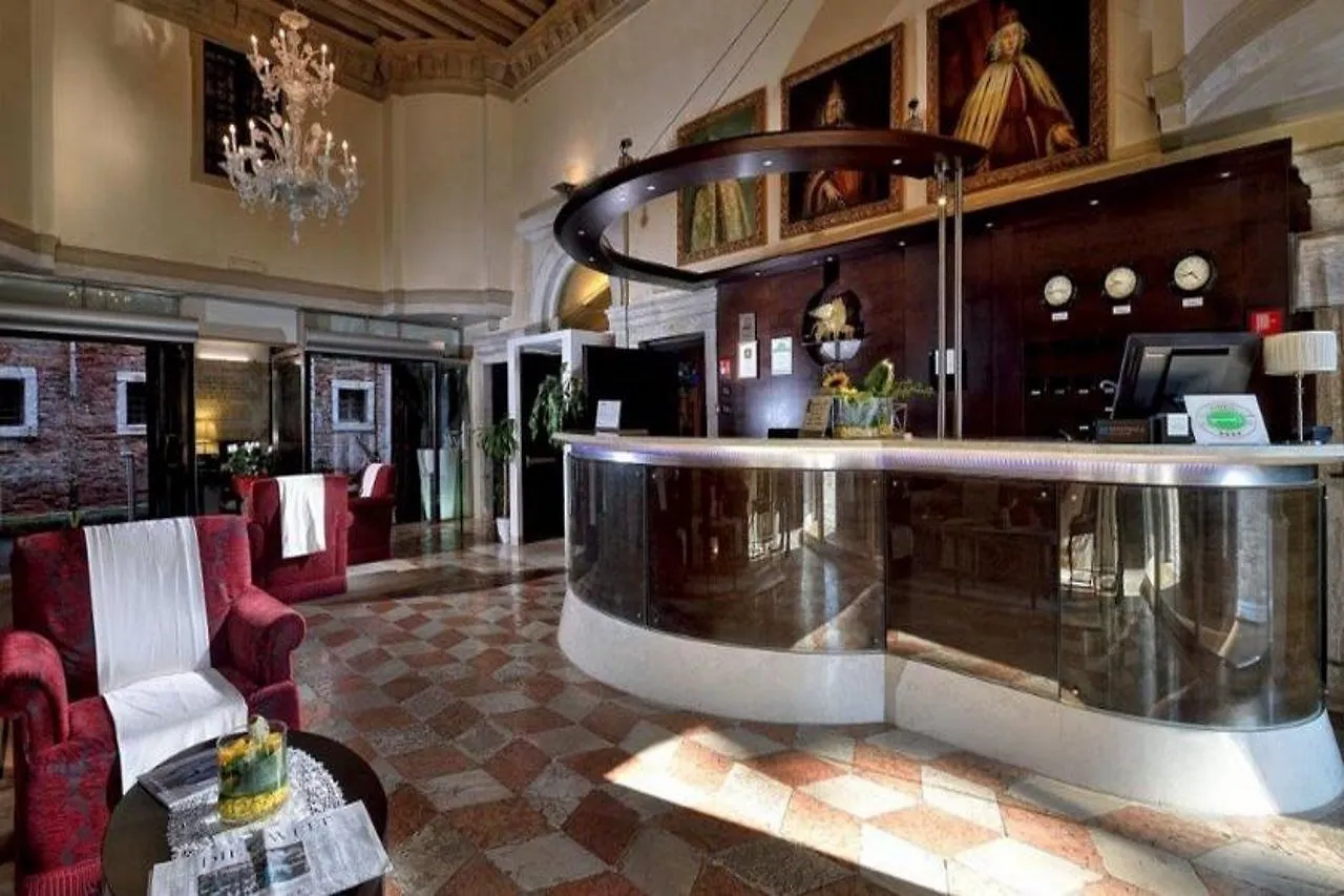 Venice Roulette Hotel 4