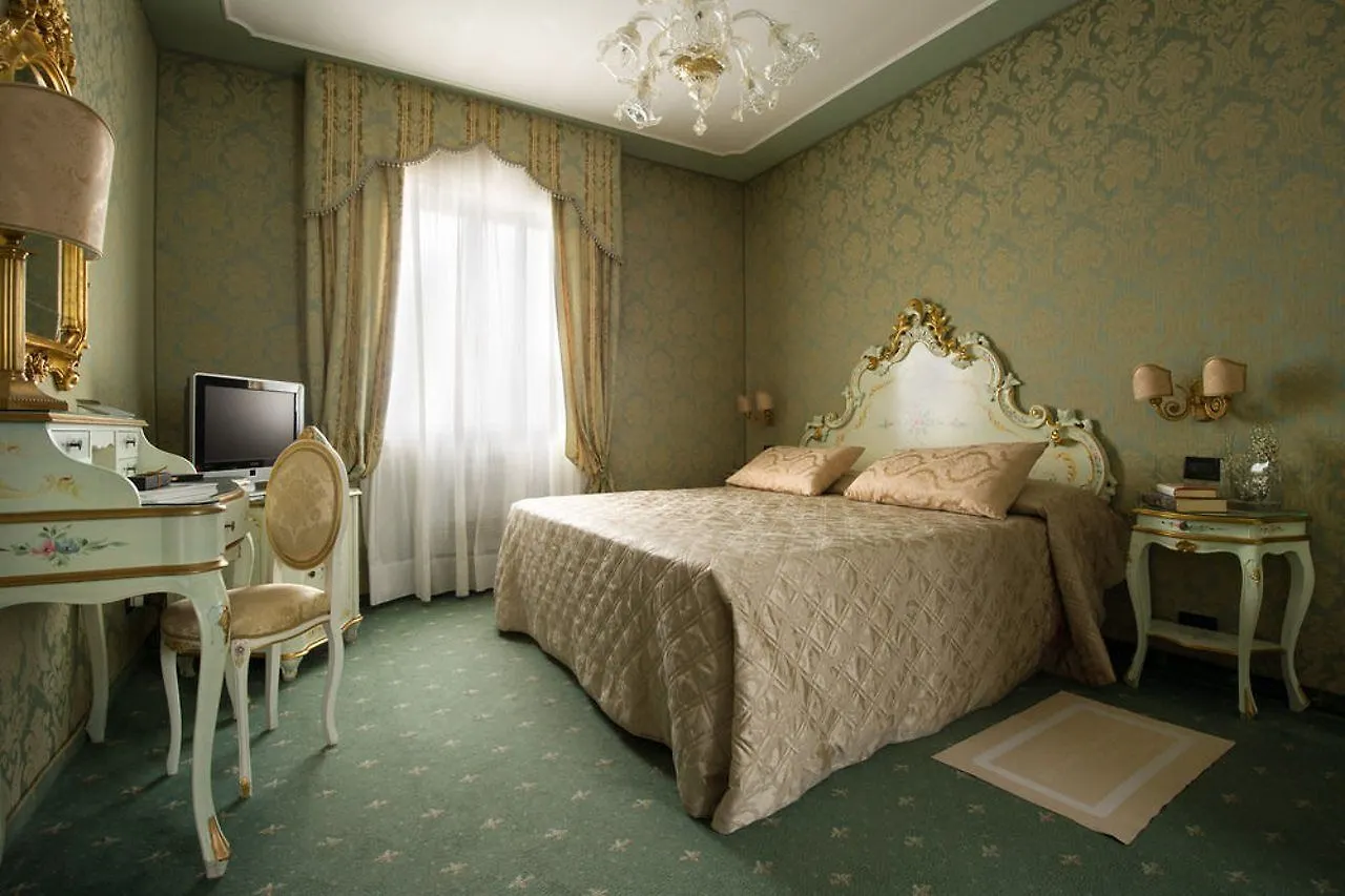 Venice Roulette Hotel 4