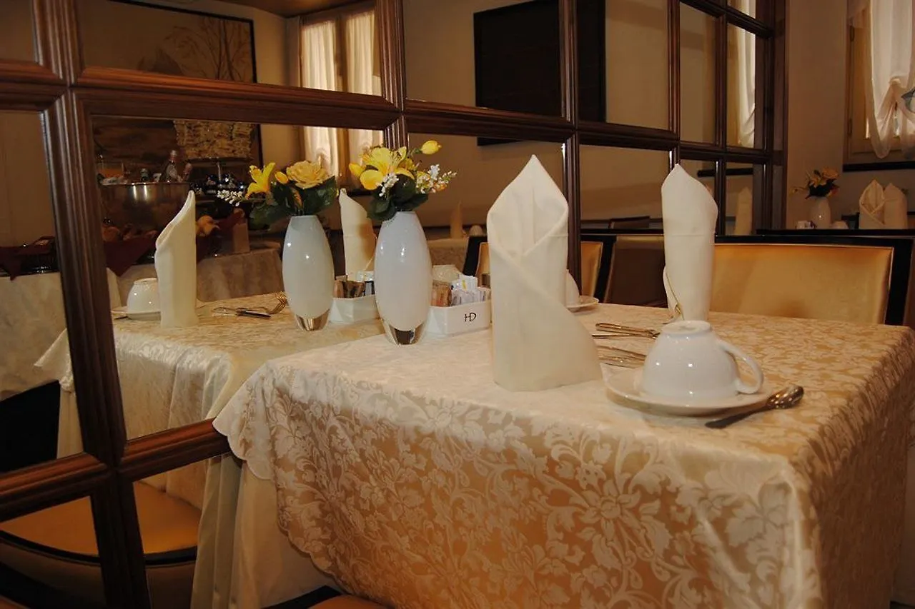 Venice Roulette Hotel 4