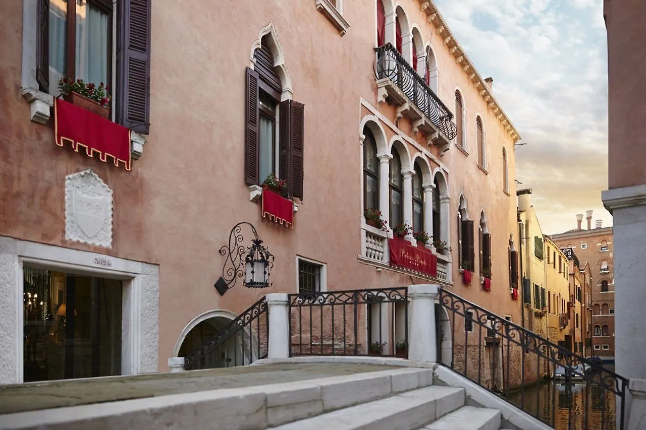 Venice Roulette Hotel 4 contacts